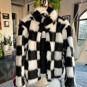 Forever 21 Black and White Faux Fur Teddy Jacket NWT